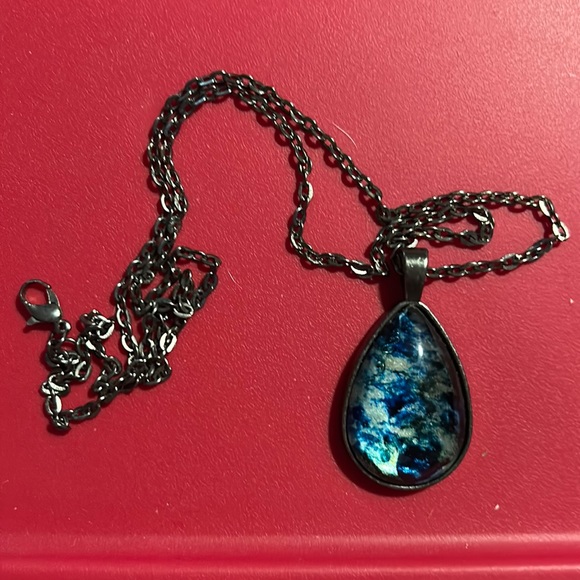 Local Craftsman Necklace with colorful blue charm - Picture 1 of 4